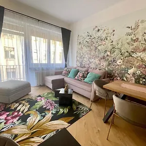  Apartamento Brand New #hollan#3bedr#2bathr#freeparking